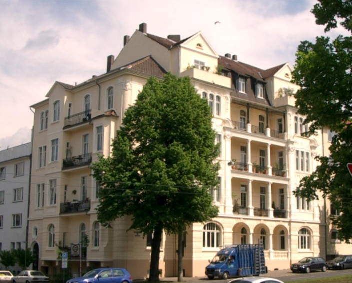 Wilhelmshöher Allee Umbau und Sanierung von 8 herrschaftlichen Eigentumswohnungen Wilhelmshöher Allee Umbau und Sanierung von 8 herrschaftlichen Eigentumswohnungen