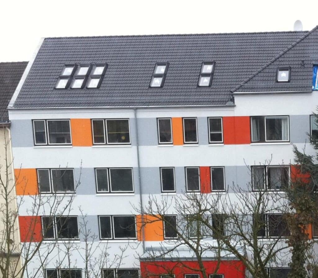 Bestand Kölnische Straße 71 – Nutzungsänderung Sanierung Büro in Wohngebäude